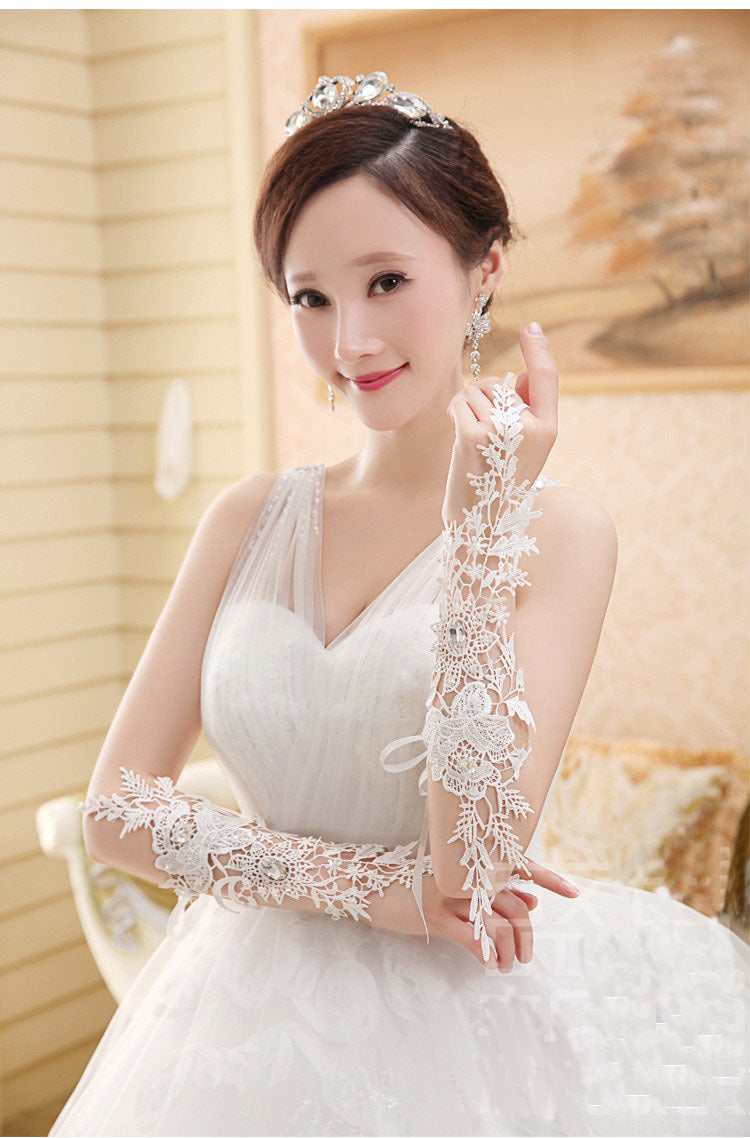Bride Lace Wedding Gloves