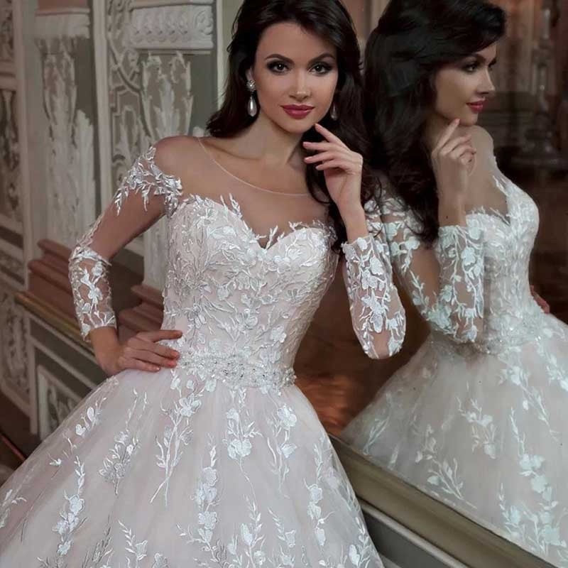 Lace Bridal Wedding Gown