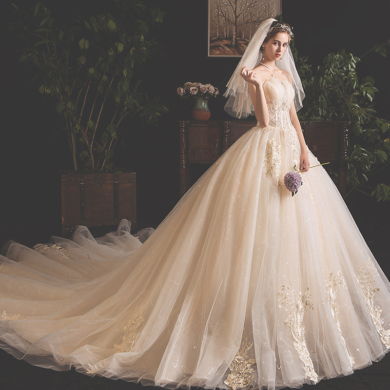 Mori Style Tube Top Trailing Wedding Dress