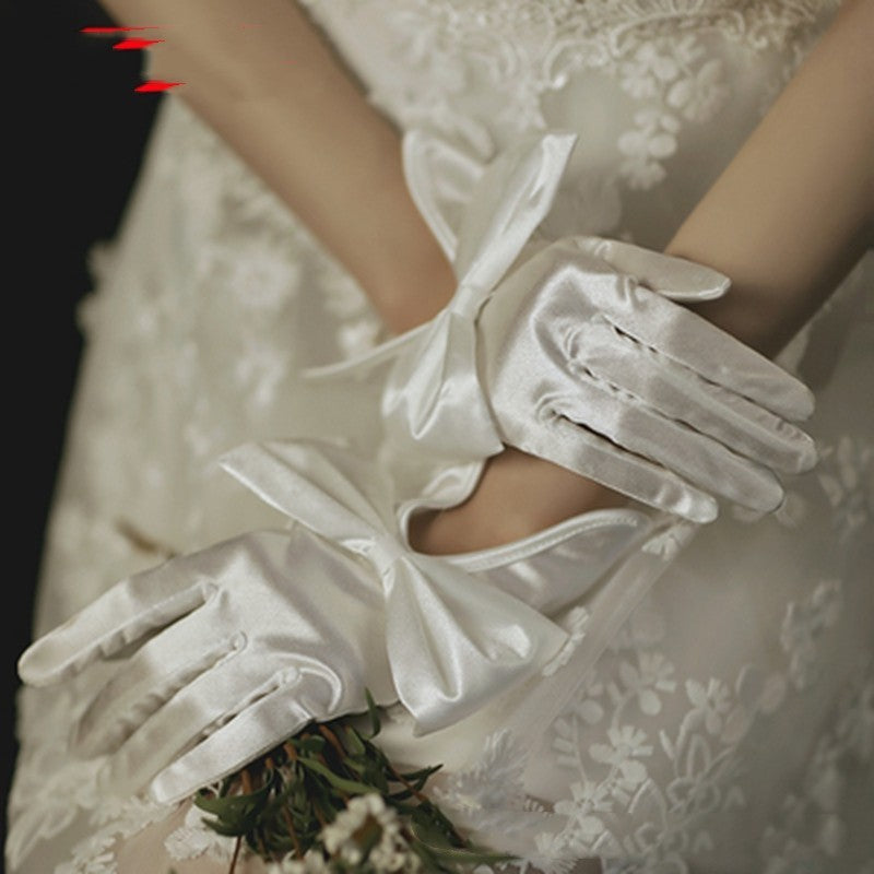Pearl Lace Bow Wedding Gloves