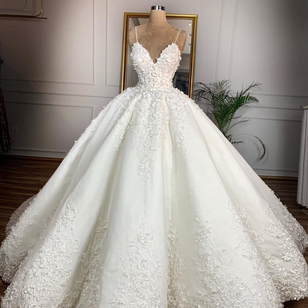 Deep V-neck Floor-length Wedding Dress