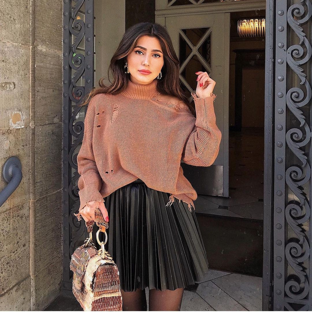 Pleated Knit Mini Skirt