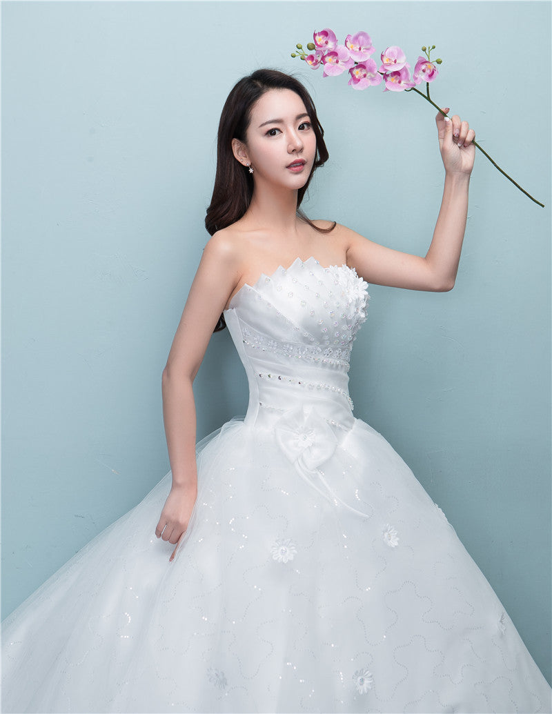 Large Tail Wedding Dress