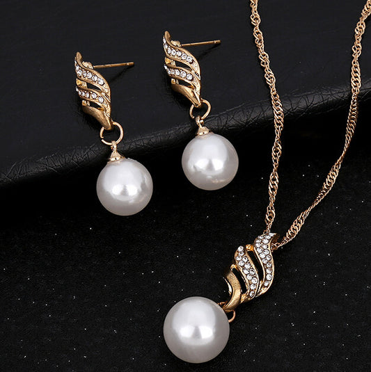 Pearl Diamond Necklace Set Earrings wavy lines