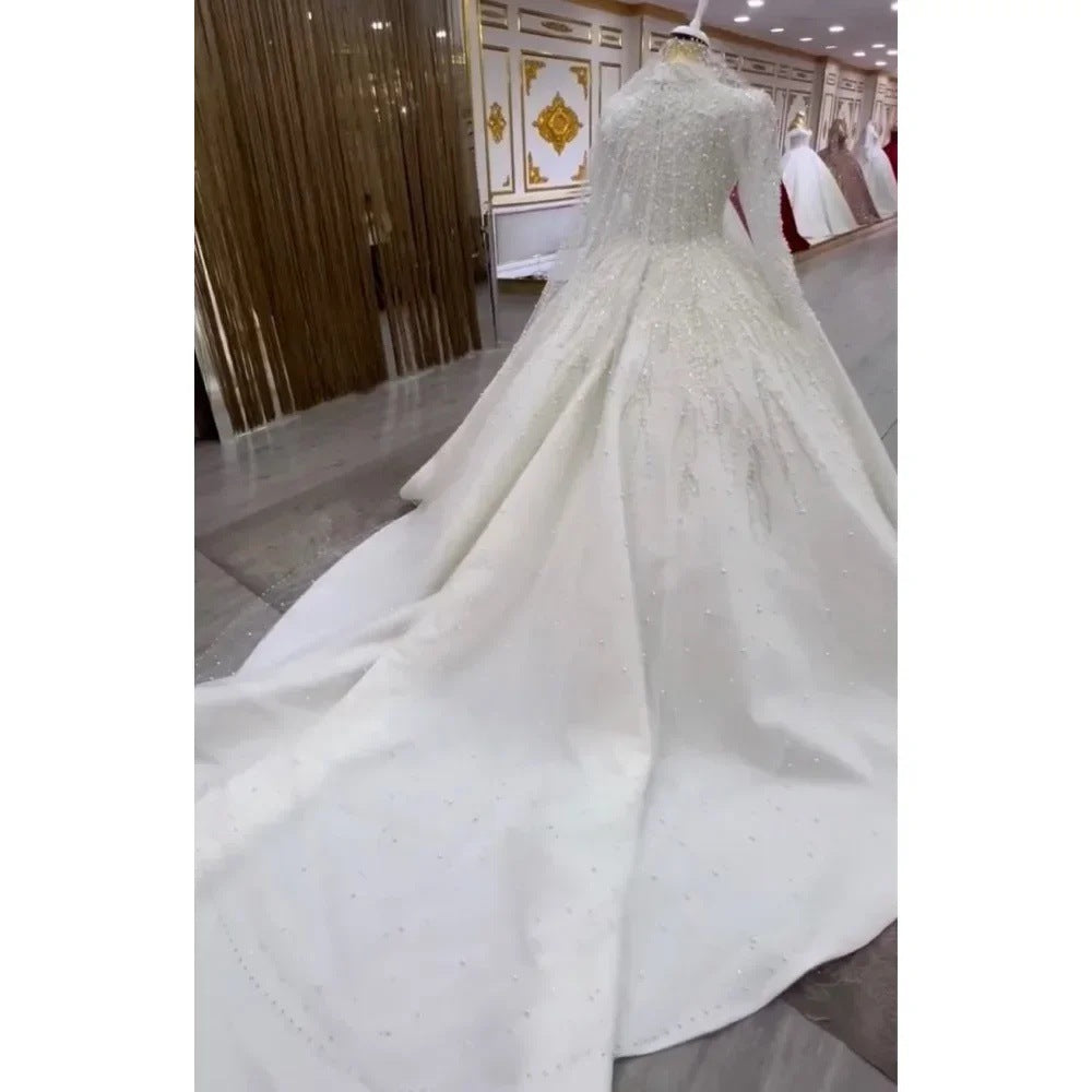 Pettiskirt Trailing Wedding Dress