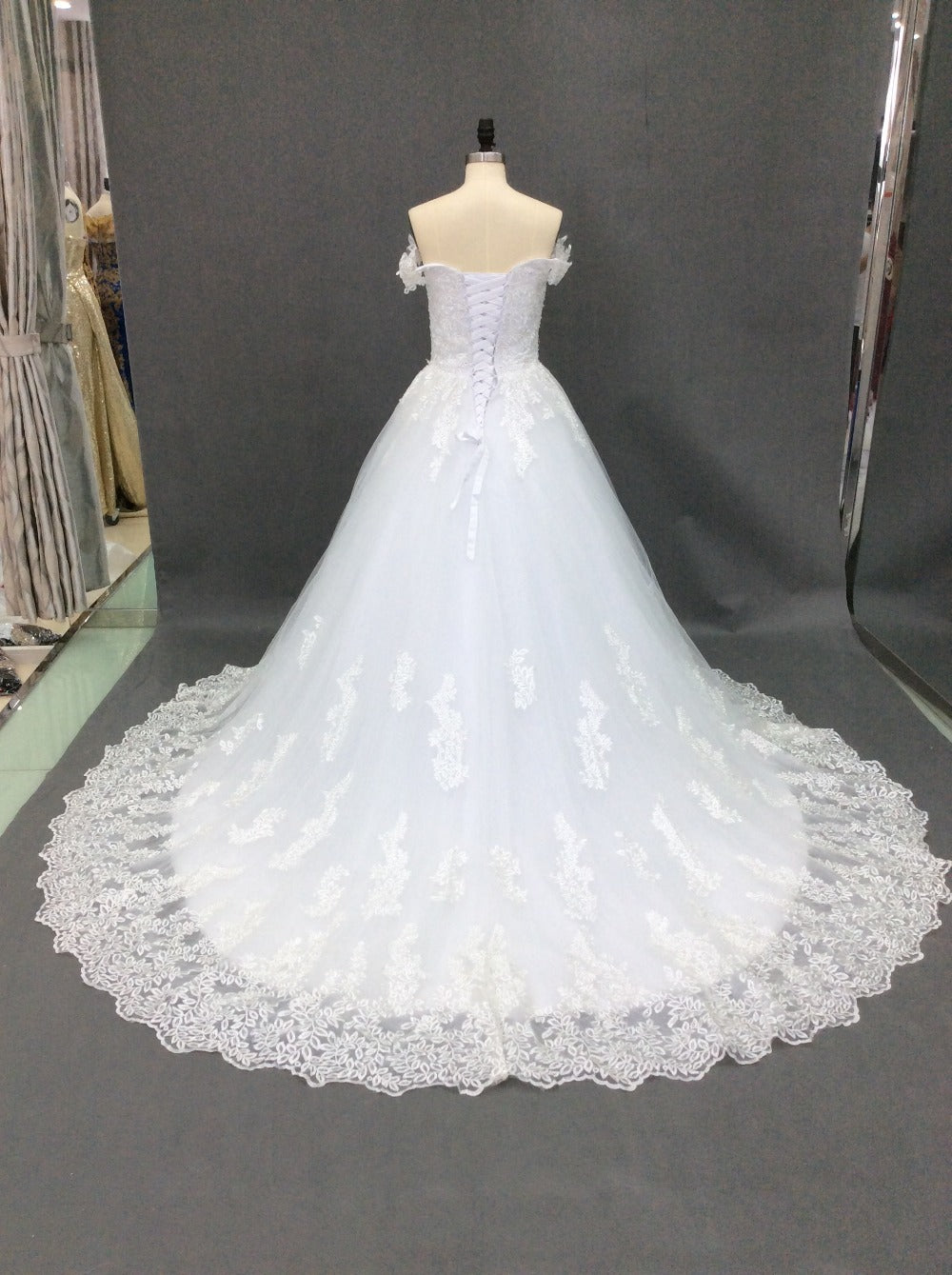 Custom Luxury Bridal Wedding Dress