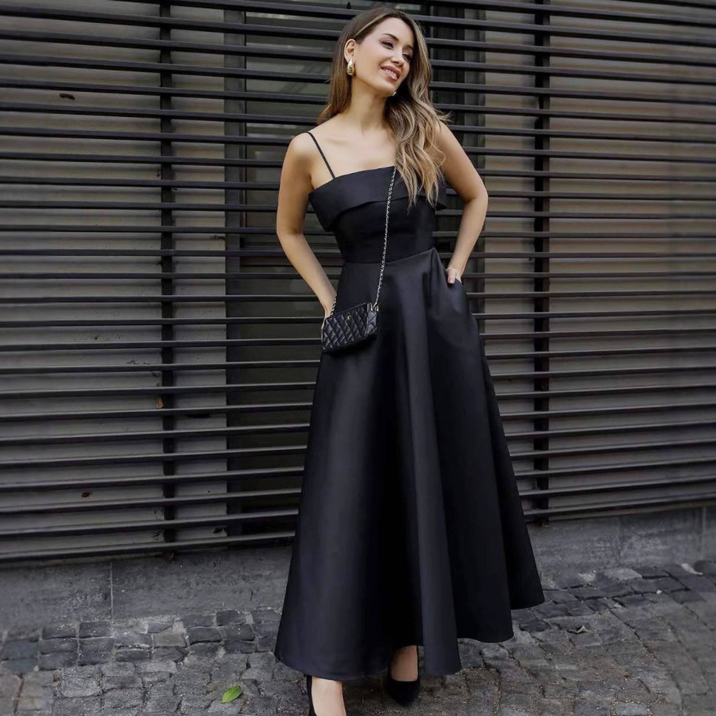 Solid Color Backless Tube Top Dress