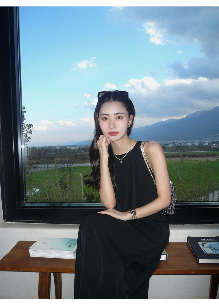 Solid Color Loose Fit Sleeveless Dress