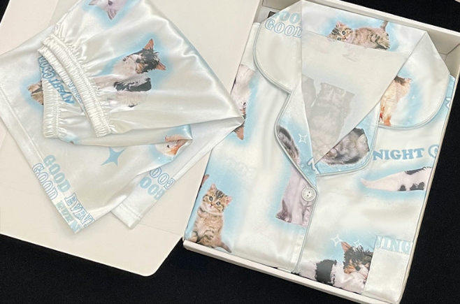 Cute Cat Print Pajamas
